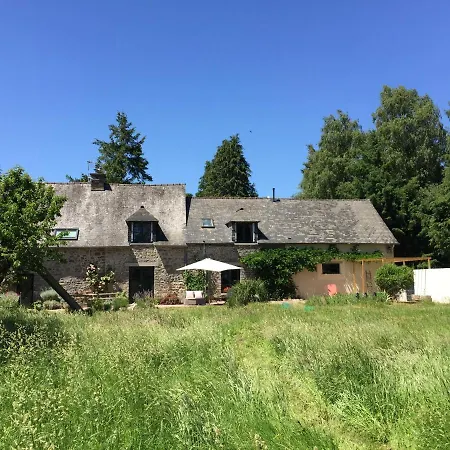 L'hôtié De Brocéliande